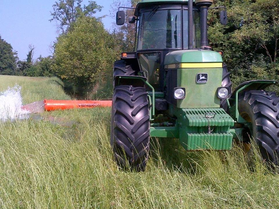 JD 3650 + idrovora Veneroni D.40