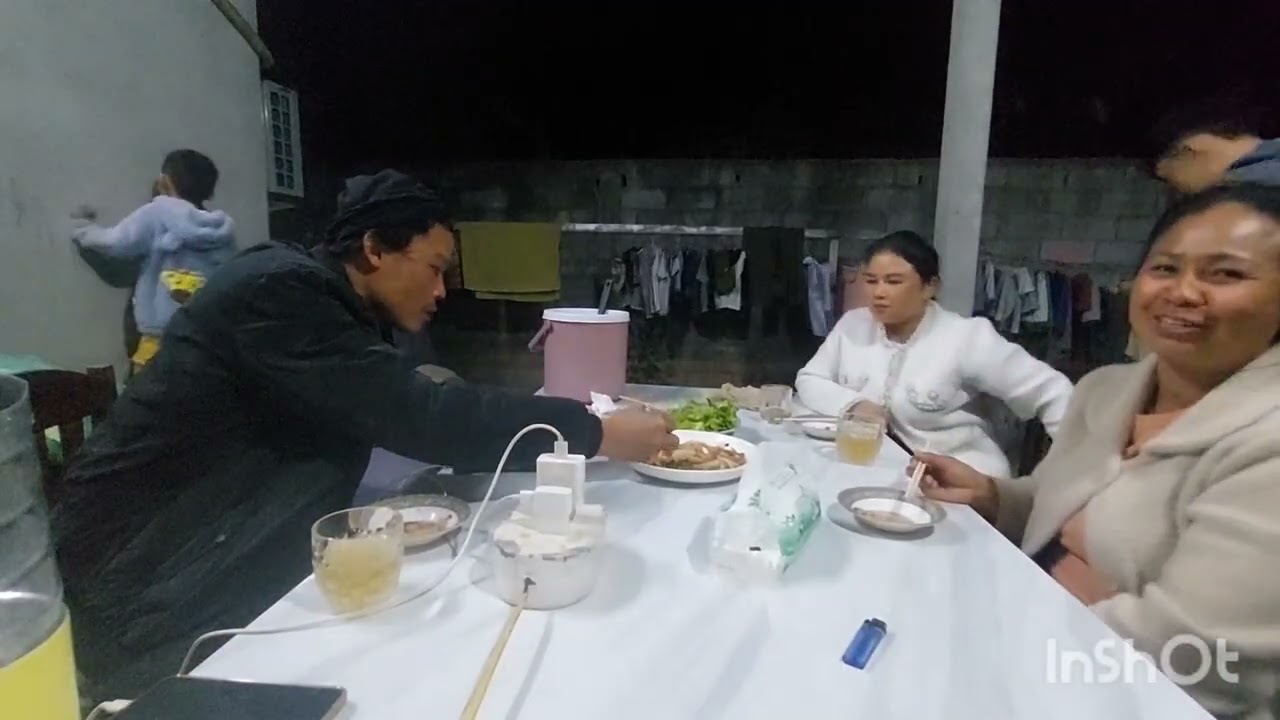อุดหนุนยำไข่เยี่ยวม้ามาสู่อ้นกิน