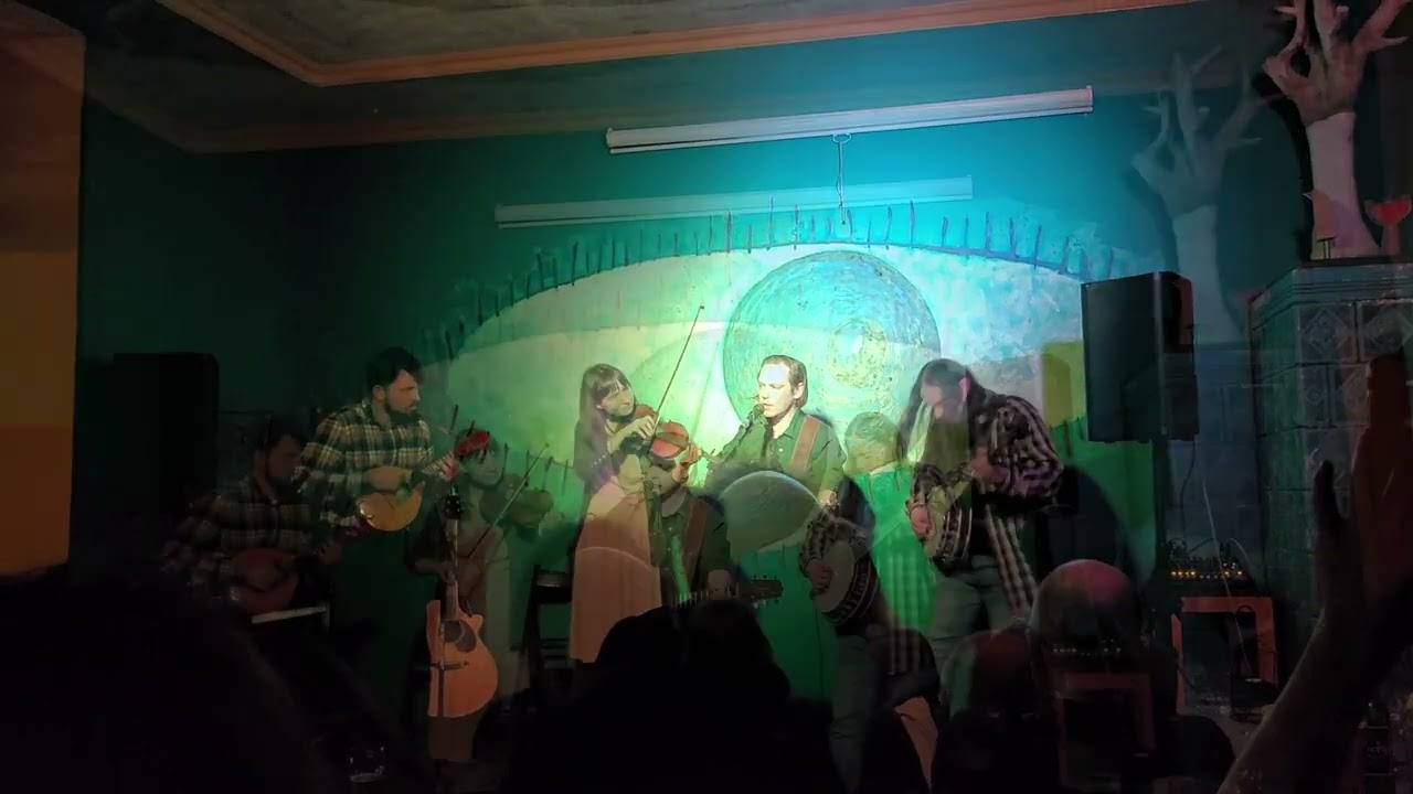 Krak&oacute;w Creek in Cafe Szafe (March 2023)