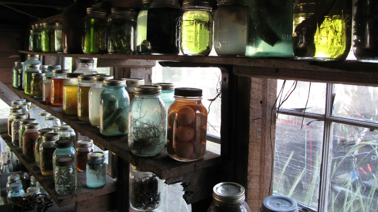 Helpin Good Ole Pablo Out