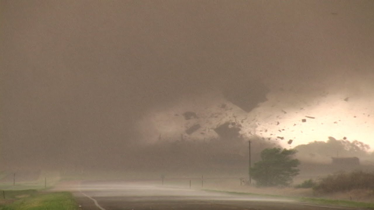 Scott McPartland Tornado Highlights from the past two decades.