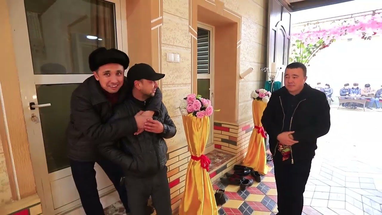NURIDDIN HOFIZ JONLI IJRO ONAGNAM