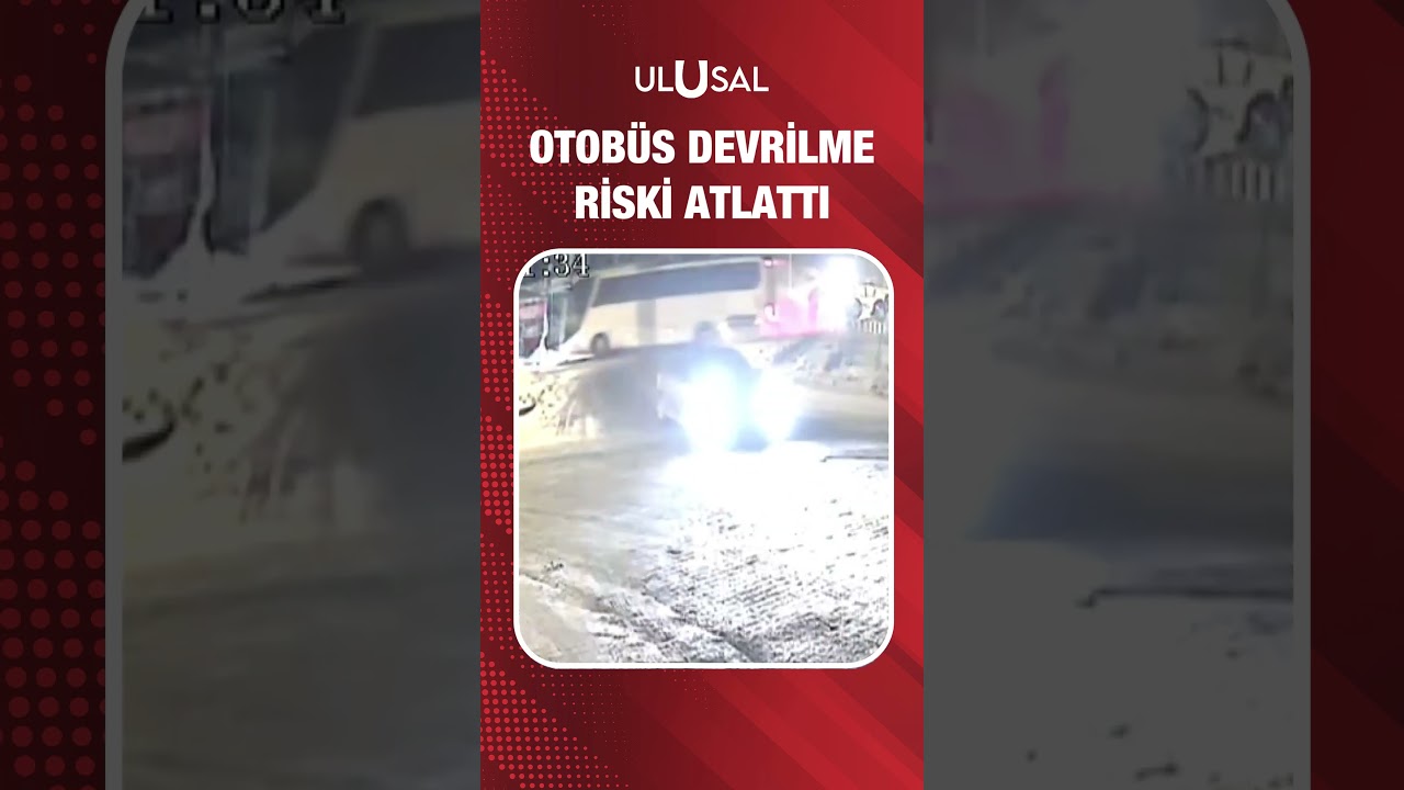 Elazığ'da bir otobüs karlı ve buzlu yolda kaydıktan sonra devrilmekten son anda kurtuldu