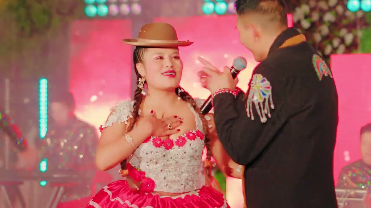 Efraín Layme AMOR POR INTERNET ♫ Festival Sureño 4K 2025