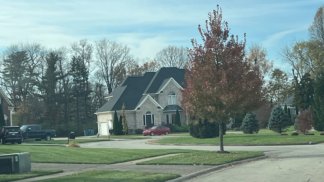 BARRIO MUY SEGURO para vivir y CASAS MUY  BONITAS .