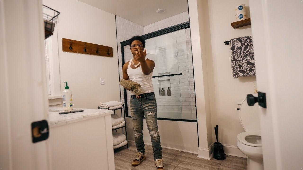 Lil Moocho - Inch Tall [Shot By @RayShotItProductions]