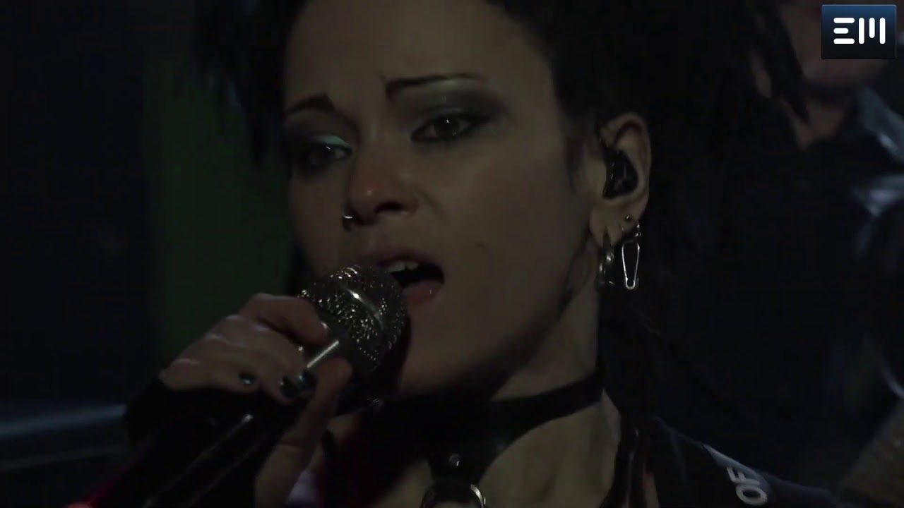 Дария Ставрович и группа Слот на шоу Mobile Legends  Bang Bang1080P HD 1