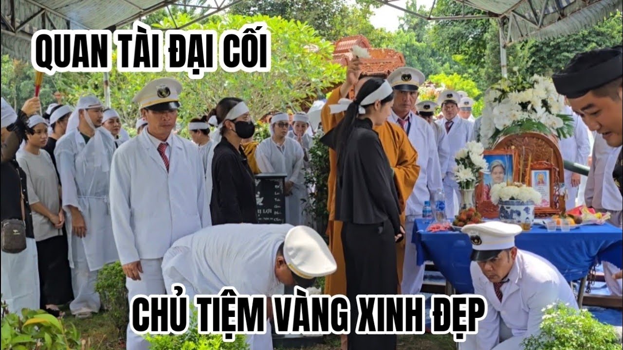 Đám tang BÀ chủ tiệm vàng xinh đẹp ở Bình Dương an táng tại Hoa viên Nghĩa trang Bình Dương