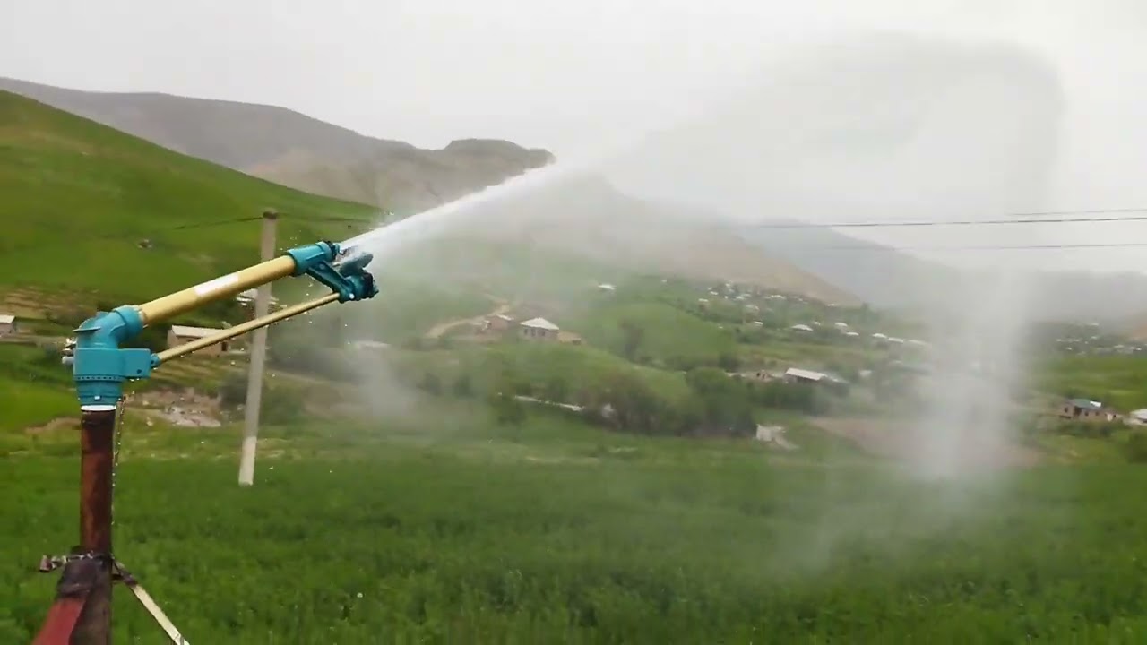 Ёмгирлатиб  сугориш пушка. 40 метрга сепади. Yomg'irlatib sug'orish 40 metr. Дождивание  опрошенные