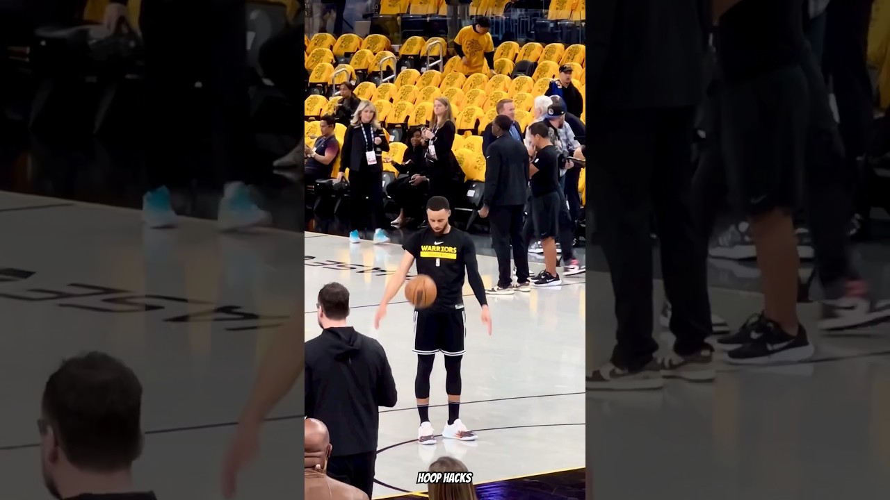 Steph Curry jest najlepszy w znajdowaniu martwych punkt&oacute;w! 🐐 #szorty