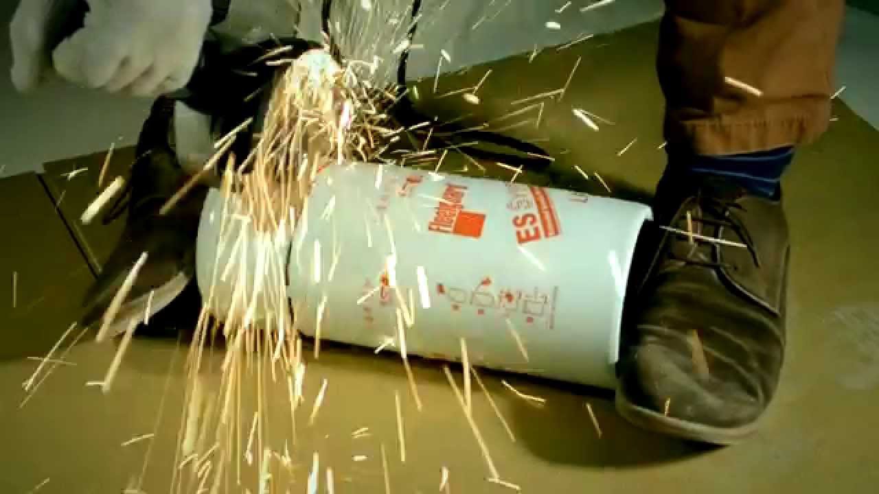 Сравниваем фильтра Fleetguard LF9009. Камспартс 