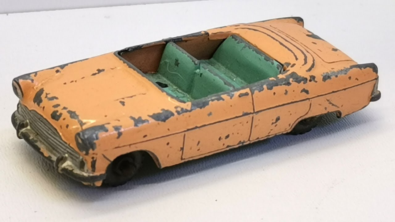 Matchbox восстановления Ford Zodiac Convertible N 39. Оформление оконной рамы и водителя.