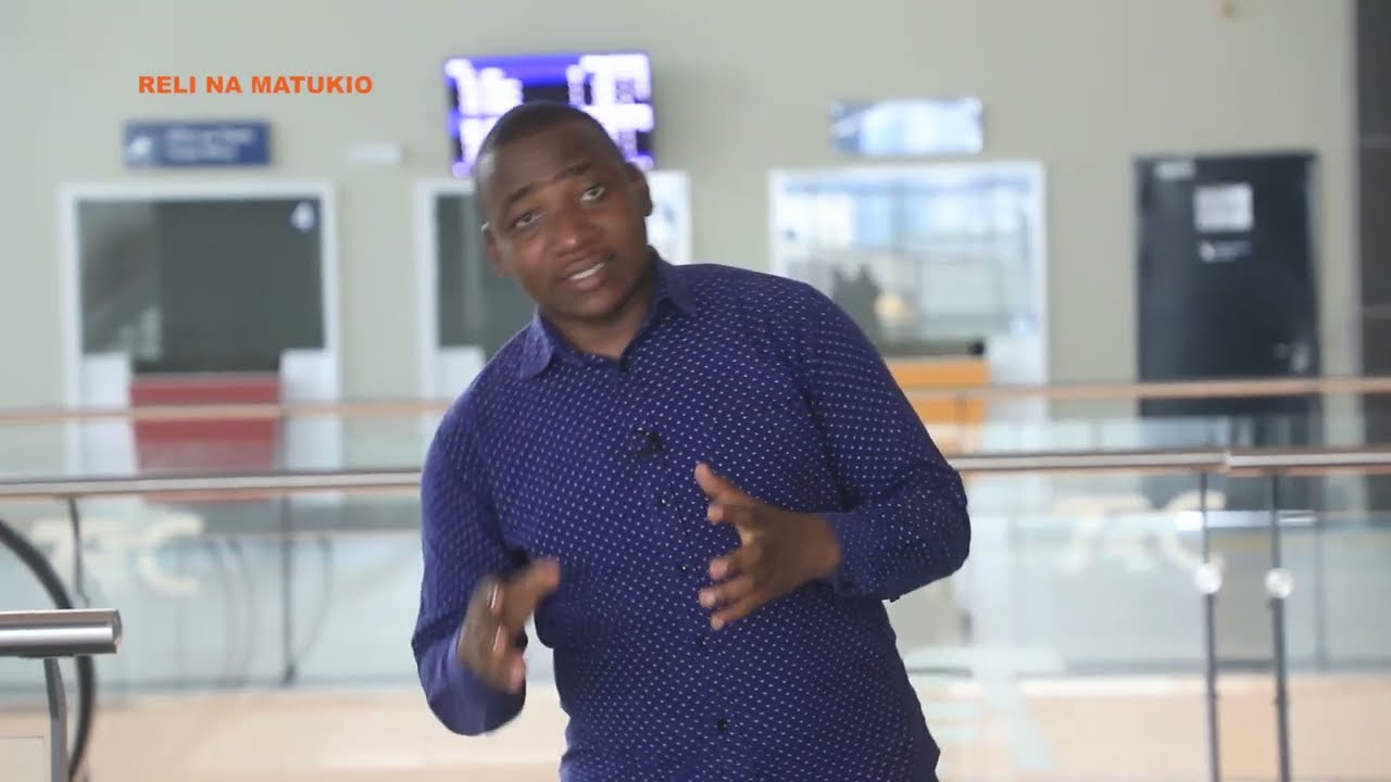 RELI NA MATUKIO MAENDELEO YA UJENZI WA VIVUKO, RELI YA BANDARINI, MUONEKANO WA NDANI STESHENI YA DAR