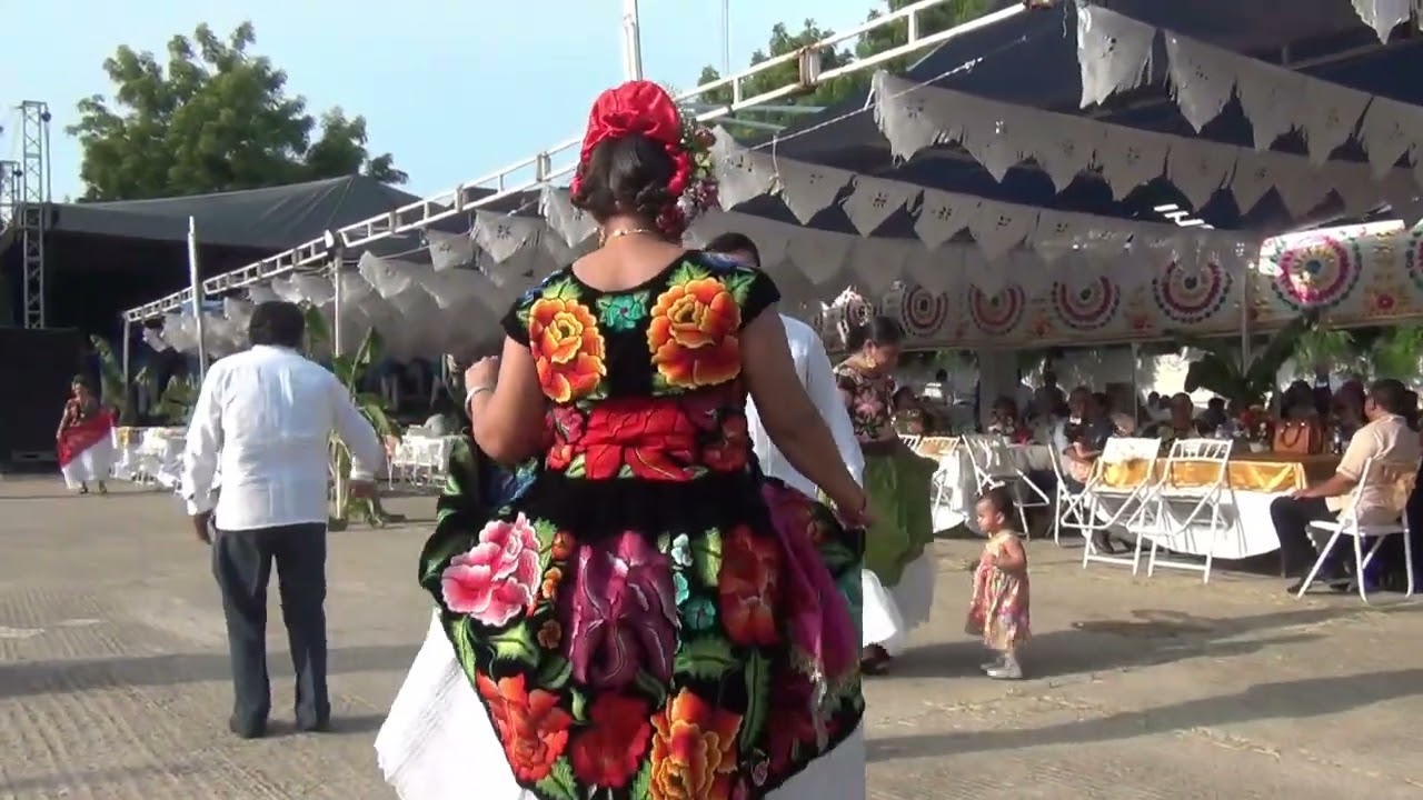 Roberto y Tania  se unen en matrimonio 1er. dia - 1a. parte - HD