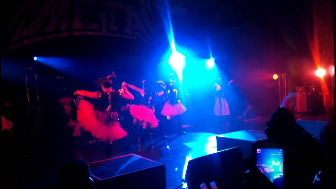 Babymetal - Catch Me If You Can. Mexico 2015