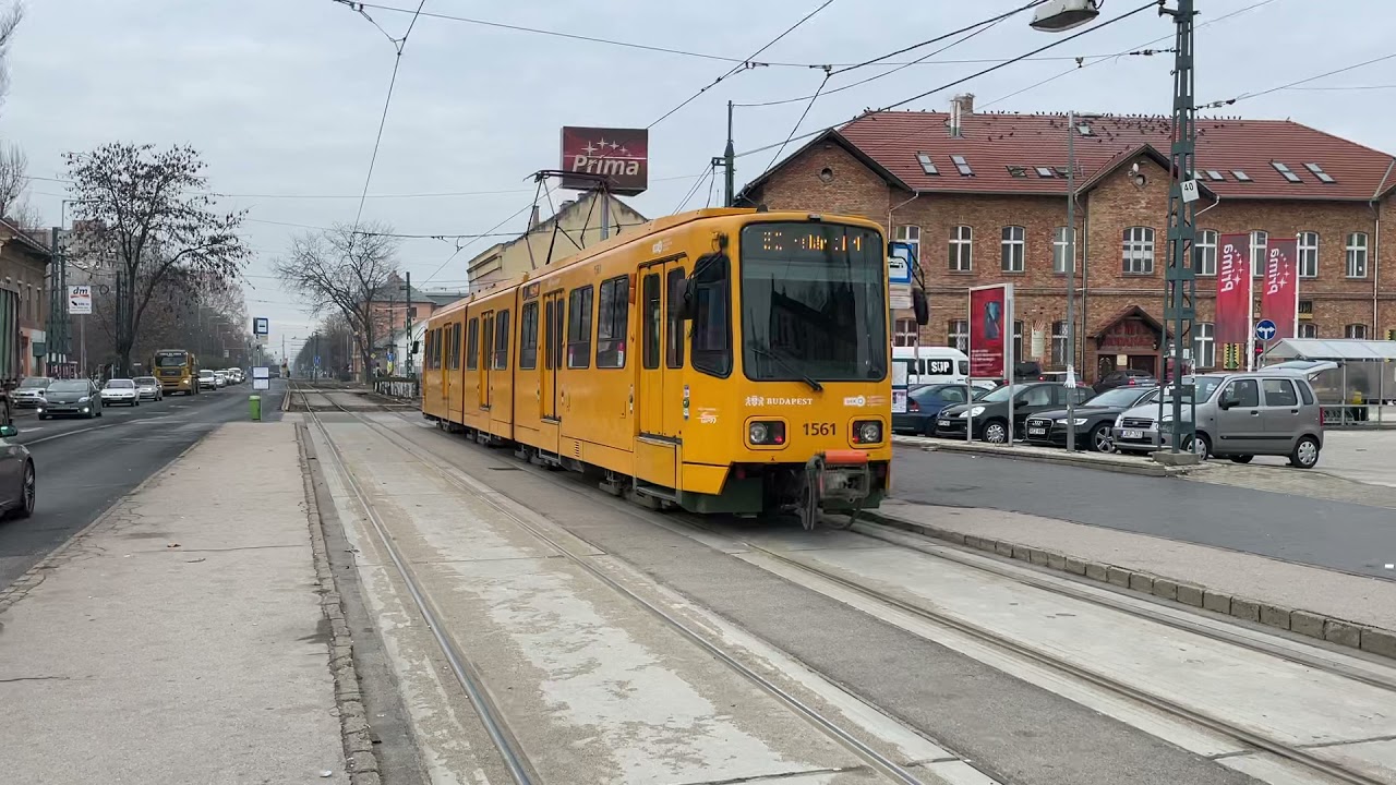 Budapest Tramline 50 (Tram leaves Villanytelep)