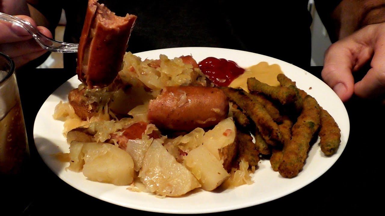 ASMR: Eating Smoked Sausage, Sauerkraut & Potatoes (No talking)