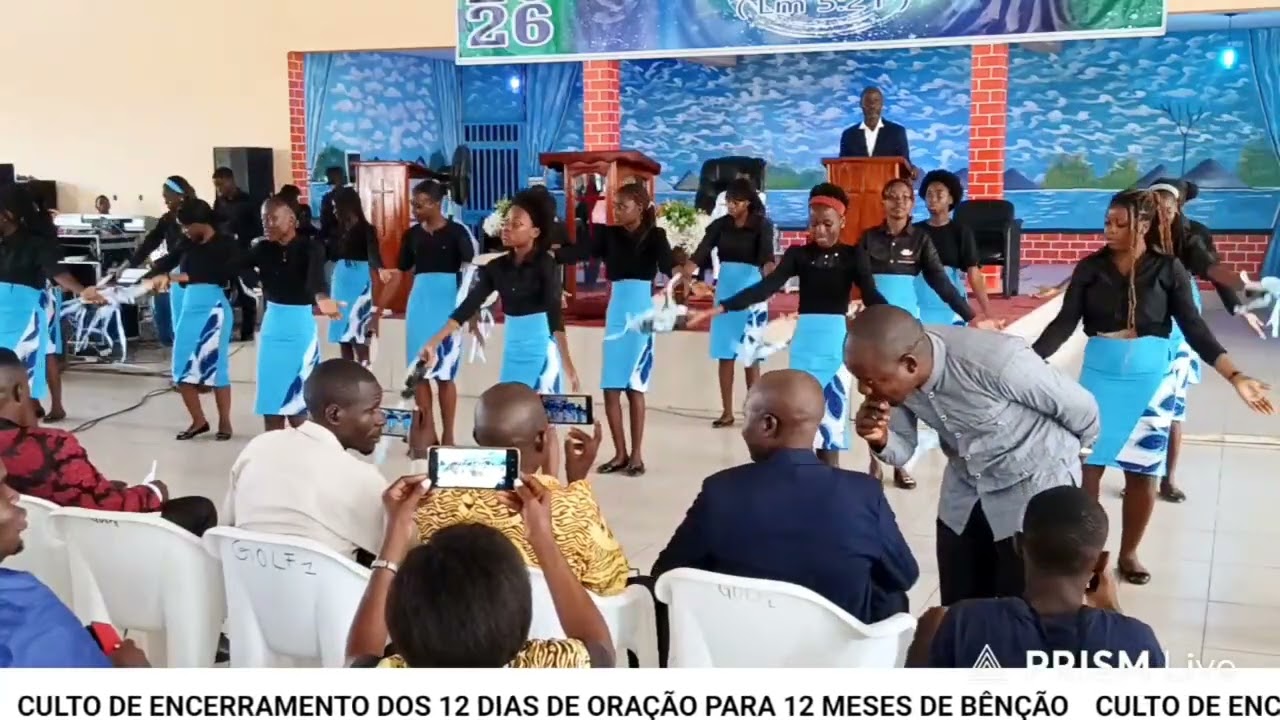 GRUPO PANDEIRETA DA IEBA GOLF1 NO CULTO DOS 12 DIAS DE ORAÇÃO PARA 12 MESES DE BENÇÃO 