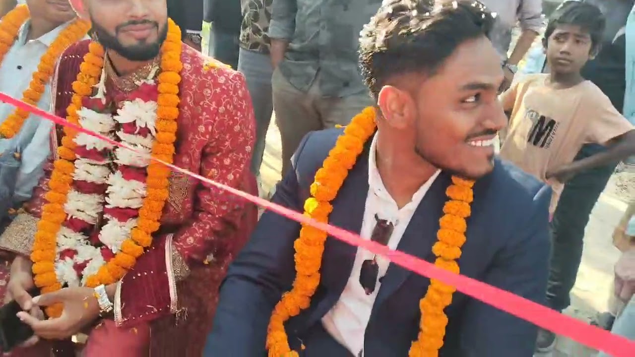 হঠাৎ বিয়ের গেটে এমন কি হলো 
