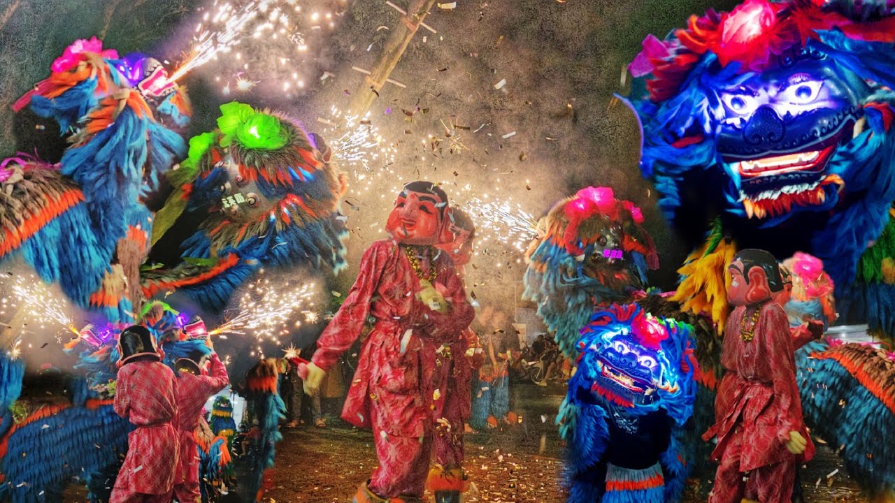 Múa Lân Phun Lửa Bắn Pháo Hoa Tết 2026 Đội Lân Sư Tử Nguyên Anh Đường / Lion Dance Barongsai
