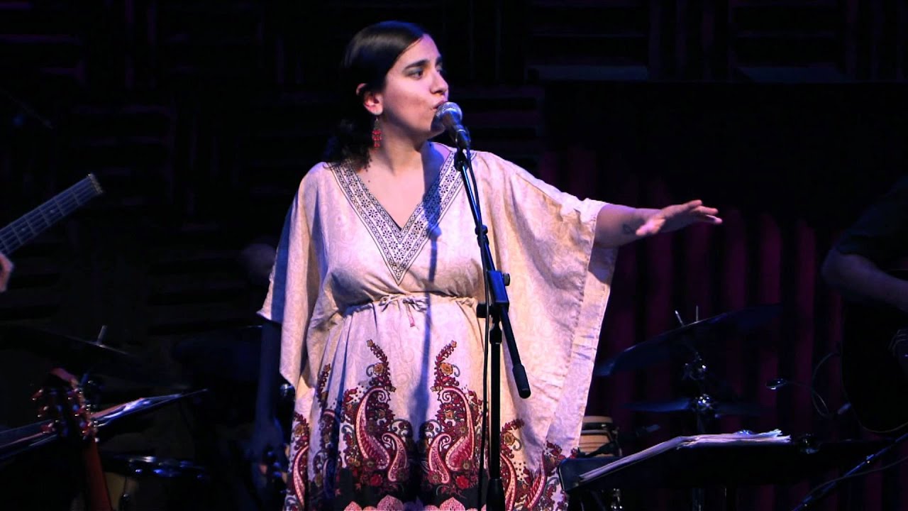 Marta Gomez sings 