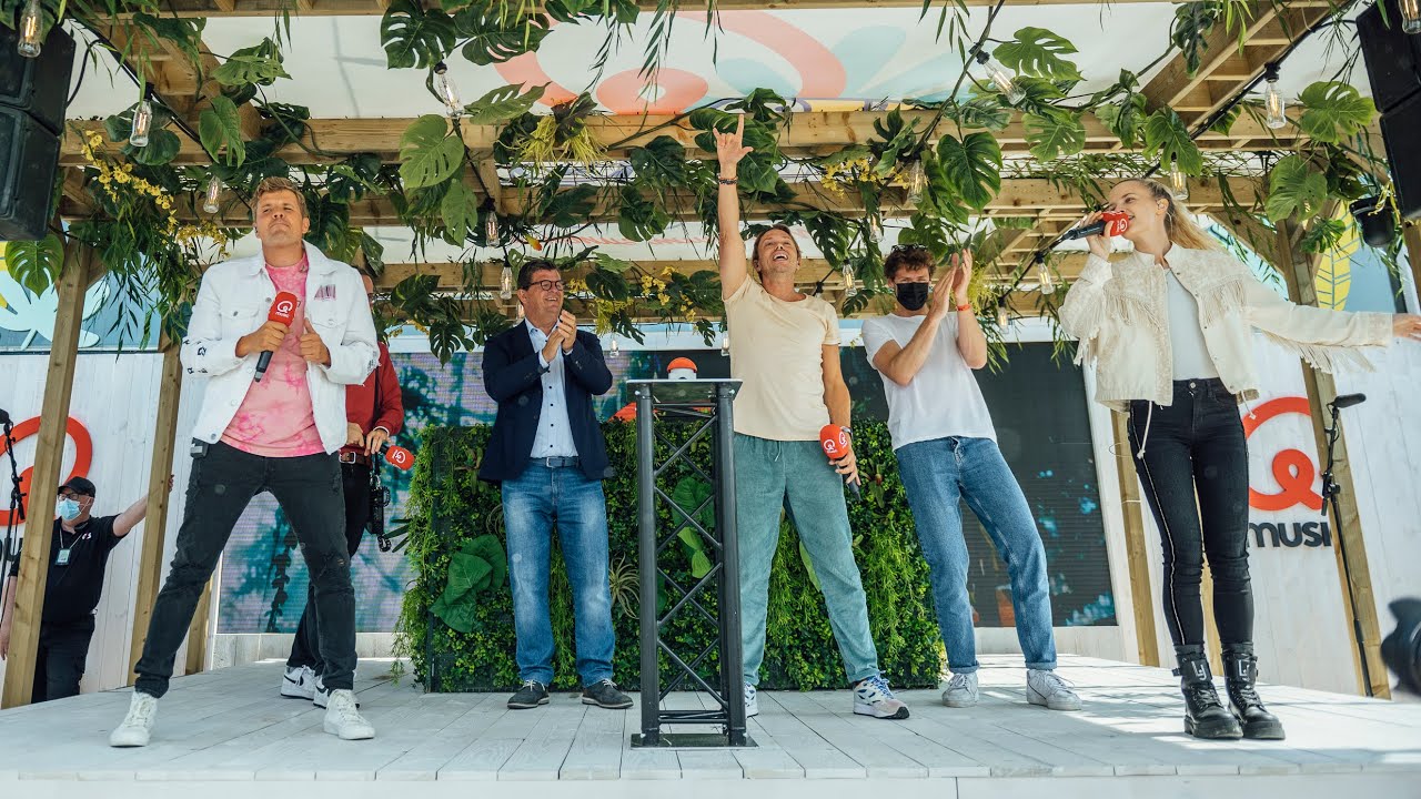 Regi, Jaap & Olivia - Summer Medley | Q-Beach House