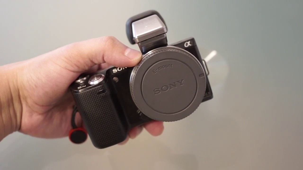 Sony Nex-5n in 2017?!? An affordable, compact to pocketable solution for street photography