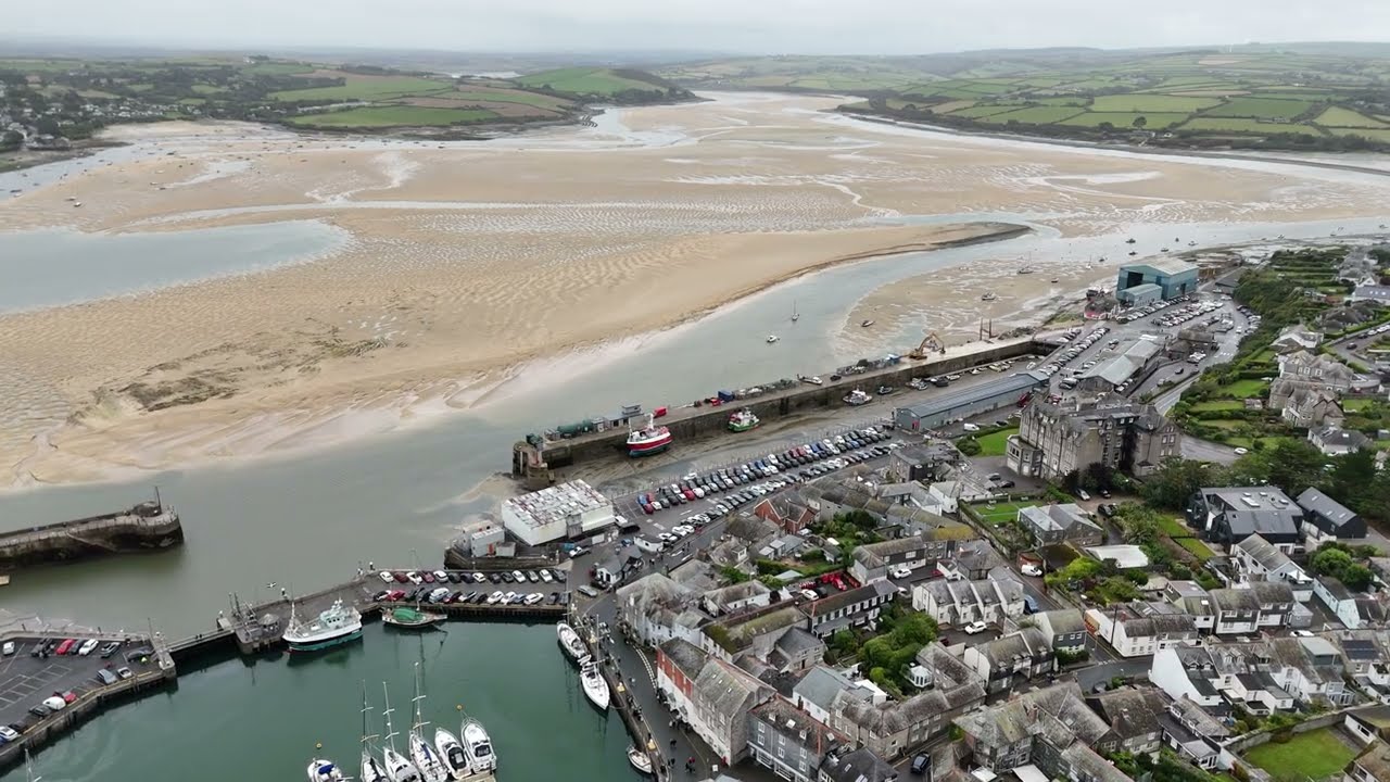PADSTOW, CORNWALL - 9/9/2025 - DRONE WITH A VIEW - [4K] DRONE FOOTAGE