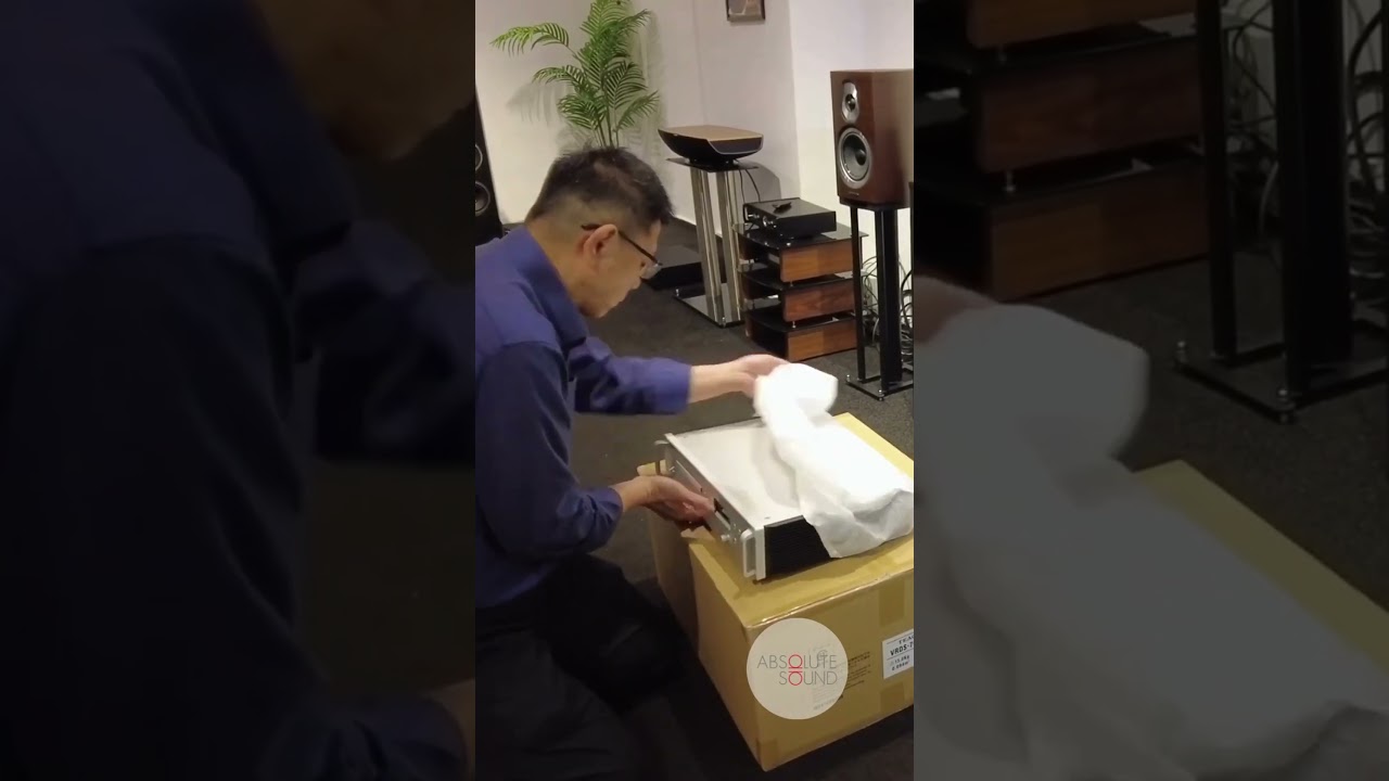 Unboxing: TEAC VRDS-701T #shorts #TEAC #unboxing #soundtheater #audiophile  #hometheater