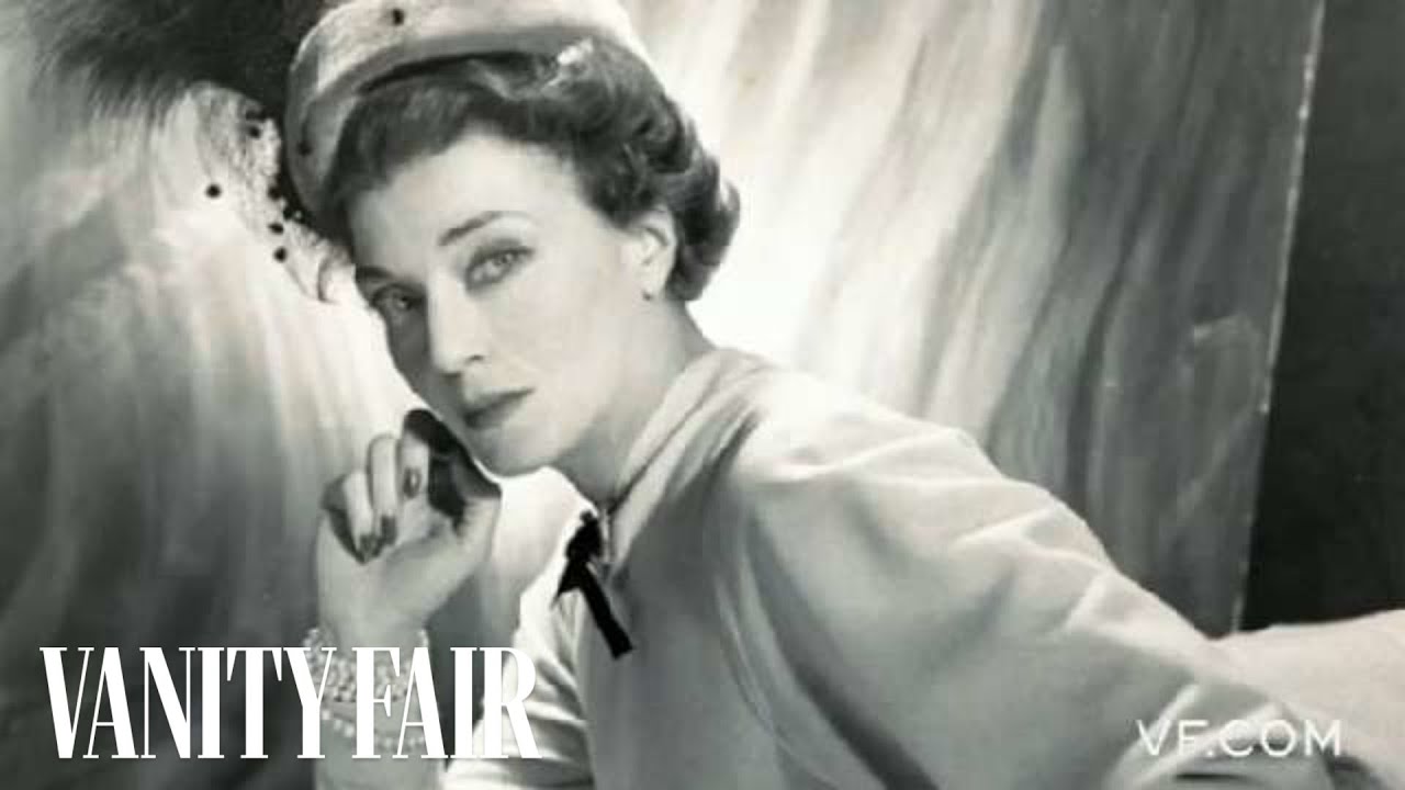 Vanity Fair's The Best-Dressed Women of All Time: Mona Bismarck