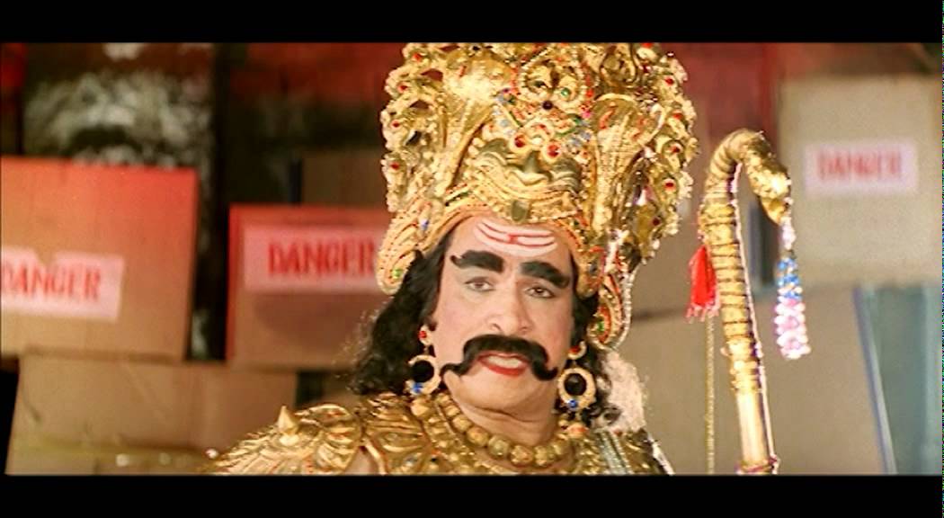 Taqdeerawala climax  comedy fight & songs | Suresh Productions