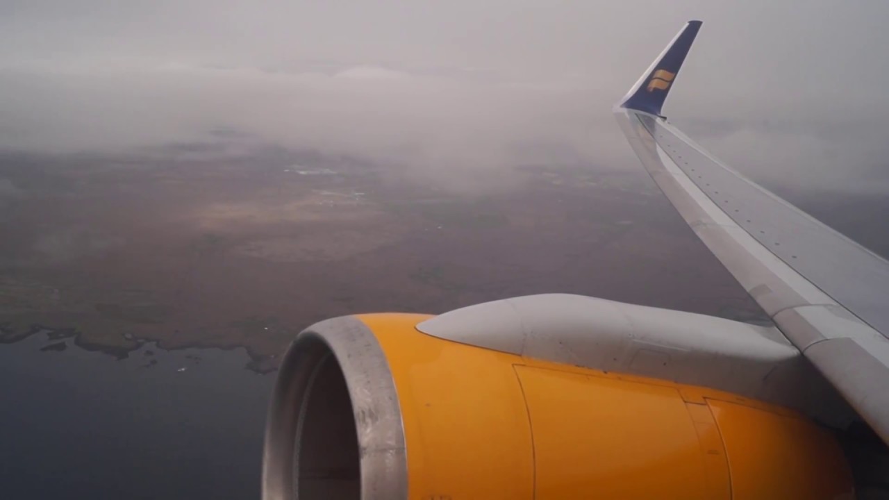 Icelandair 757-200 heavy takeoff from Keflav&iacute;k (KEF/BIKF)