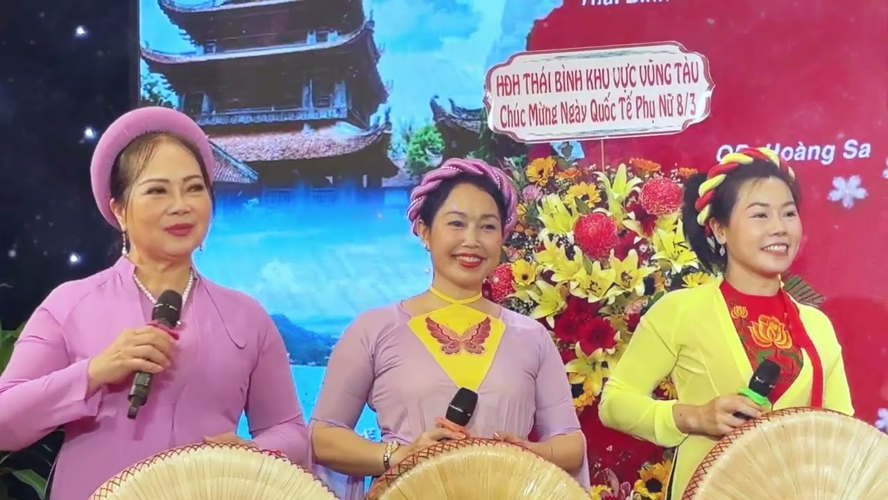 Hát quan họ ( Ba quan moi trau )