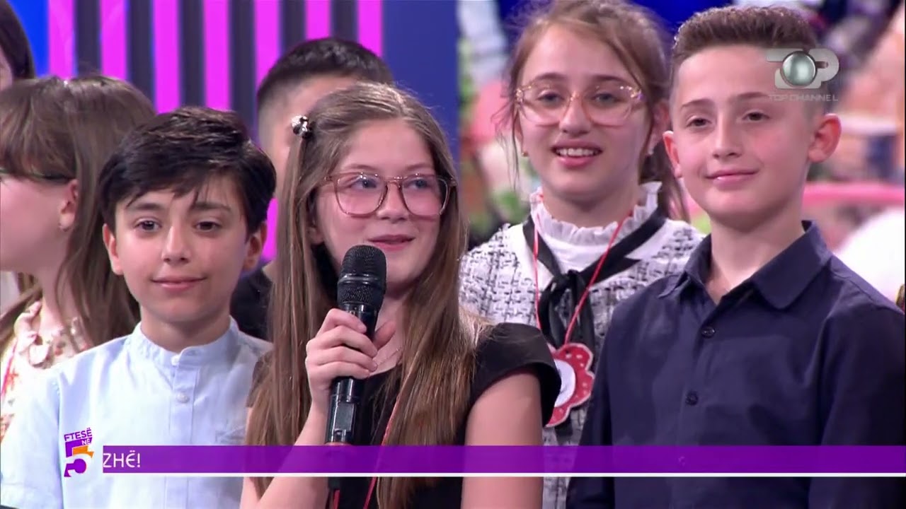 Ftesë në 5, Muzikë & lule, nisma e nxënësve lezhjanë për të blerë libra! 9 Maj 2022, Pjesa 2