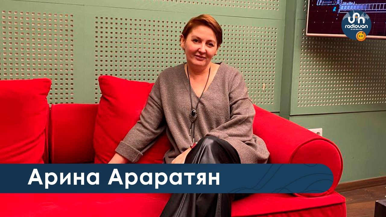 «Алиса в стране чудес» и «Алиса в зазеркалье» соединились в новом спектакле «Приключение Алисы»