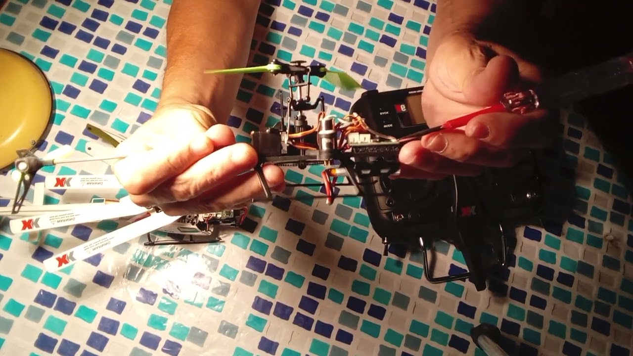 Emisora XK X6.como vincularla a un receptor.(castellano).