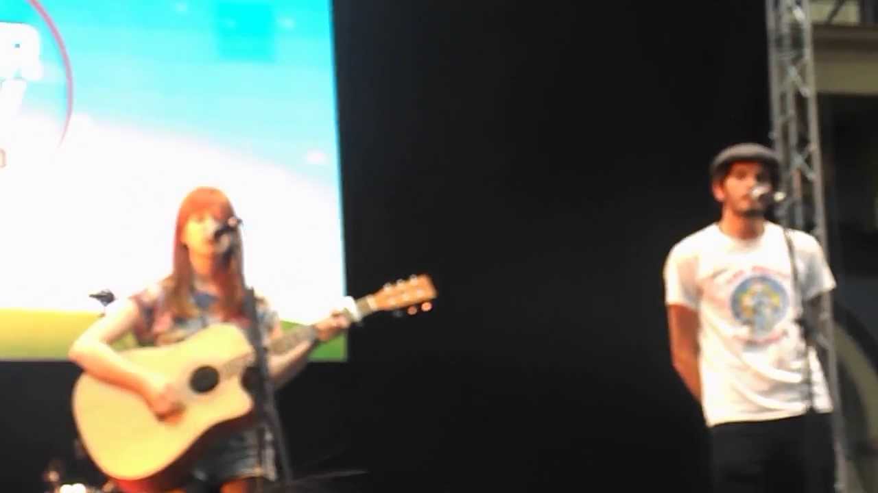 Orla Gartland and Harry Hudson-Taylor - Brick In The Wall (SITC 2013)
