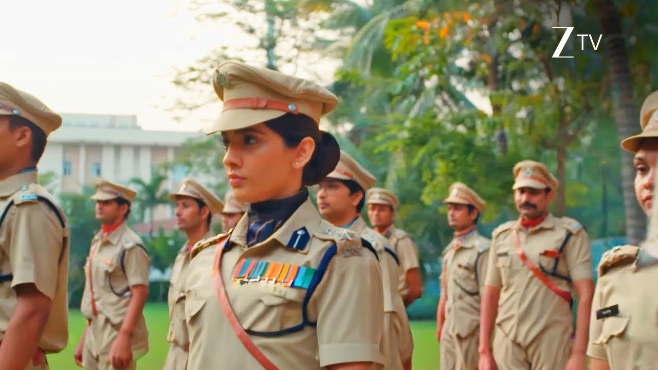 Jagadhatri | Insaaf ki jung ladhne aa gayi hai Jagadhatri.