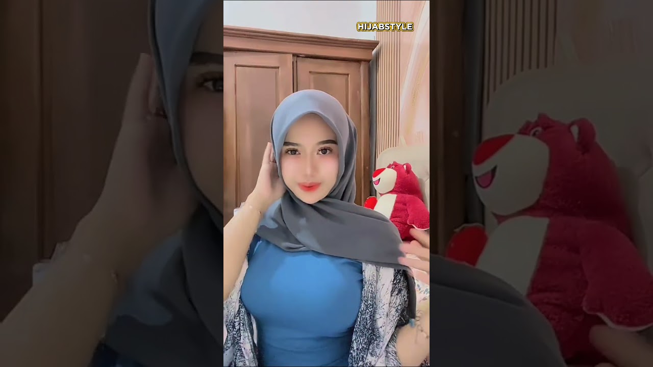 HIJAB - 014 💙 Kalau Nggak Bisa Nyanyi Goyang Aja