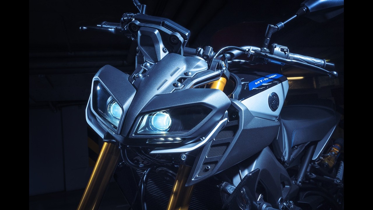 ПРОСТО ВЫЕХАЛ ПОКАТАТЬСЯ… А ВЫШЛО ВОТ ЭТО Заруба с honda cbr600rr vs Yamaha mt09 sp  #moto #bikers #