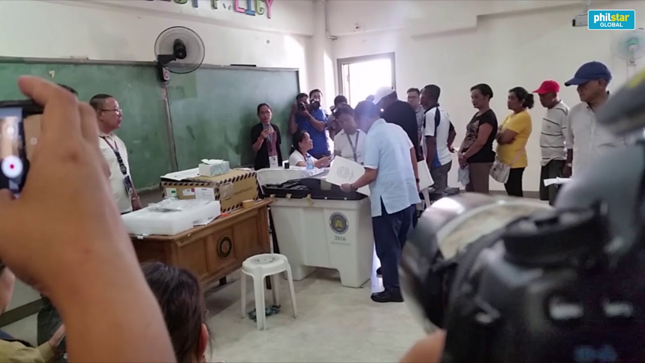 Jojo Binay votes again after VCM rejected his first balot
