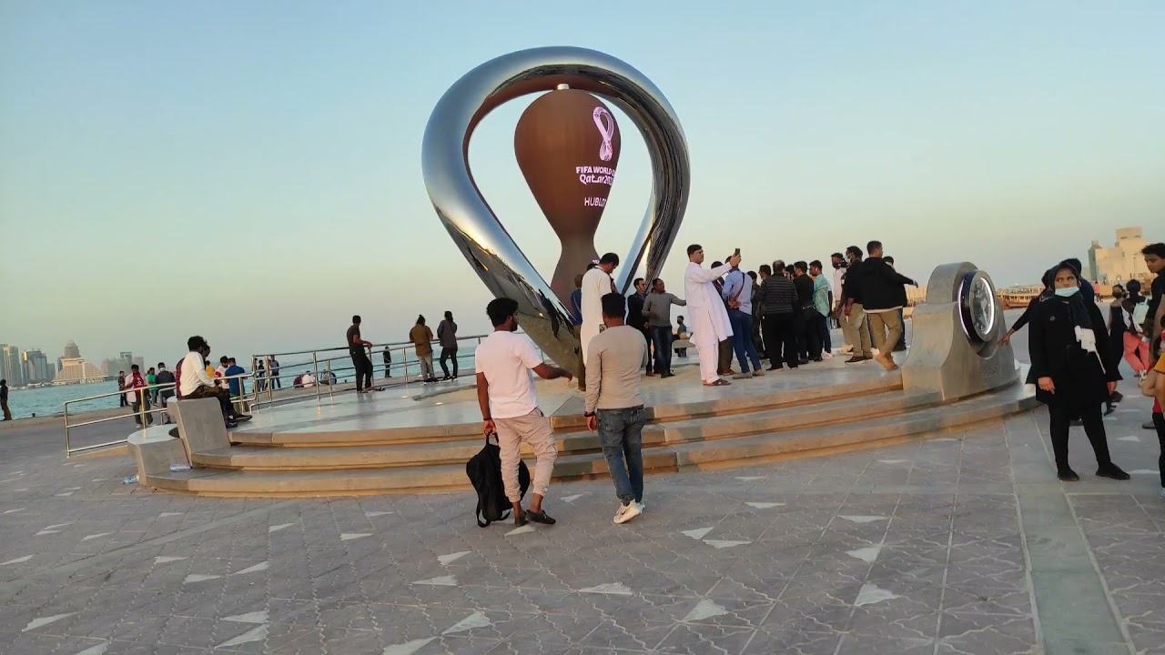 FIFA WORLD CUP QATAR 2022 COUNTDOWN CLOCK