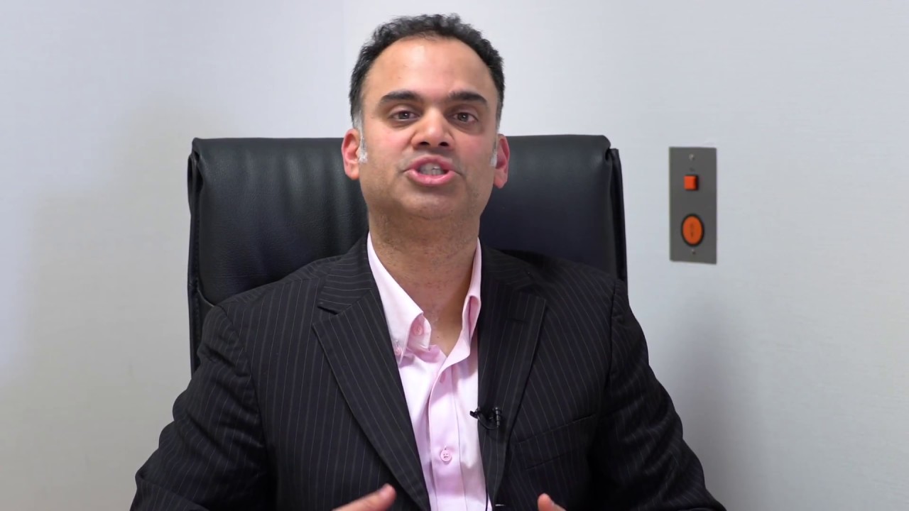 Does Mohs surgery require stitches?