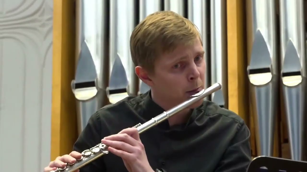 Périlhou: Ballade for Flute and Orchestra. Mikhail Erofeev (flute), Dmitriy Ganin (conductor)