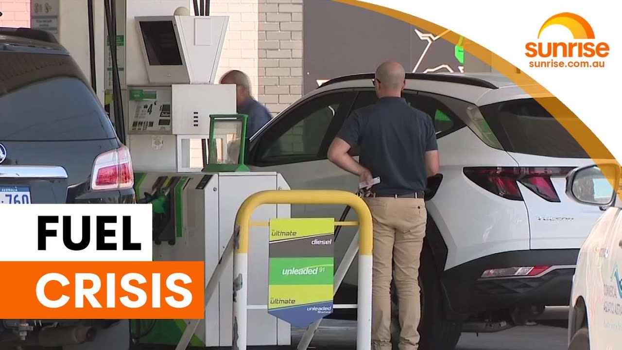 Fuel shortage fears spark political blame game | Sunrise