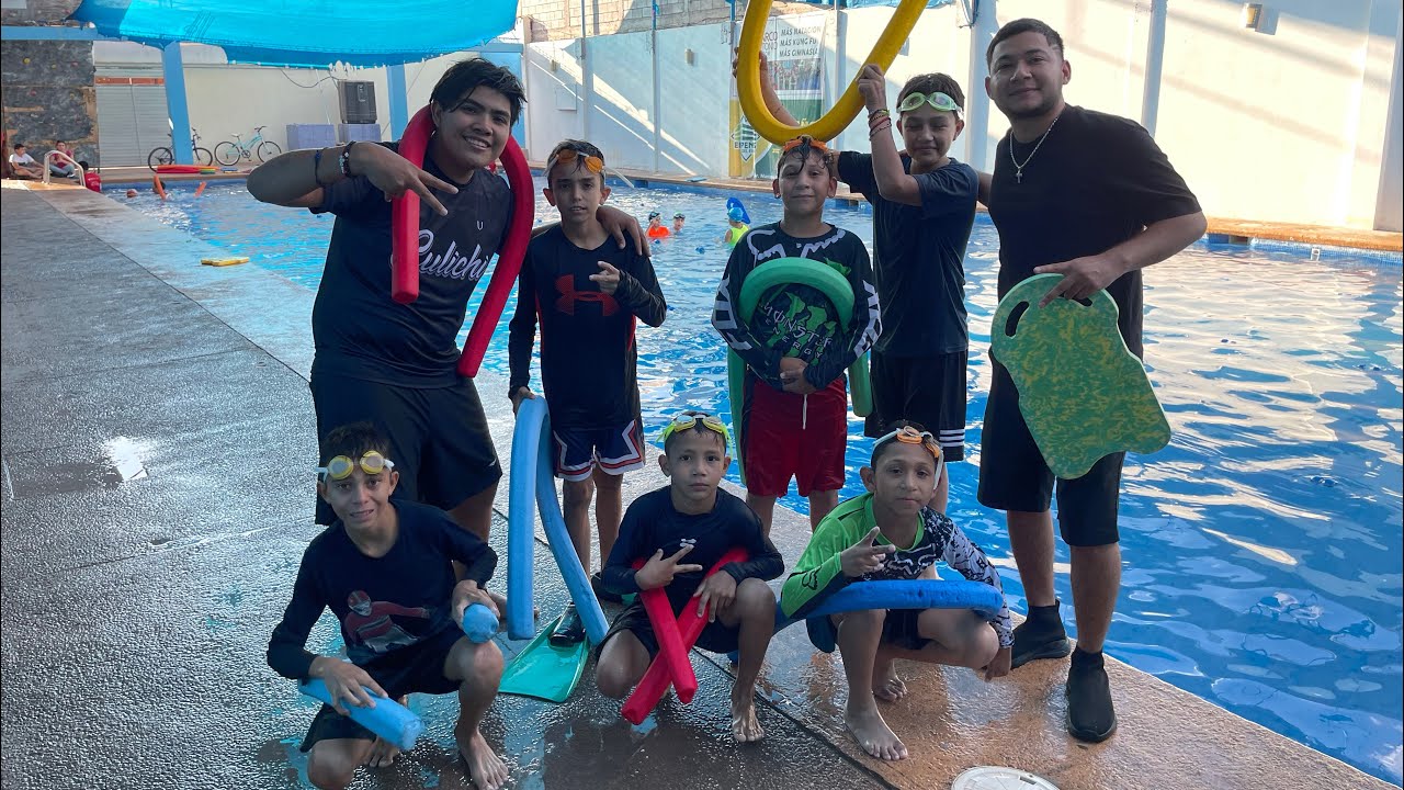 LLEVE A LOS SOÑADORES A CLASES DE NATACIÓN 🏊‍♂️ POR PRIMERA VEZ 🚀🔥🌊/ ponchuelas arce
