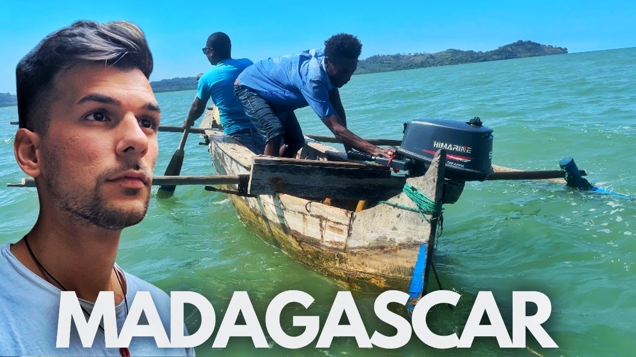 BLOCCATI IN MARE IN MADAGASCAR