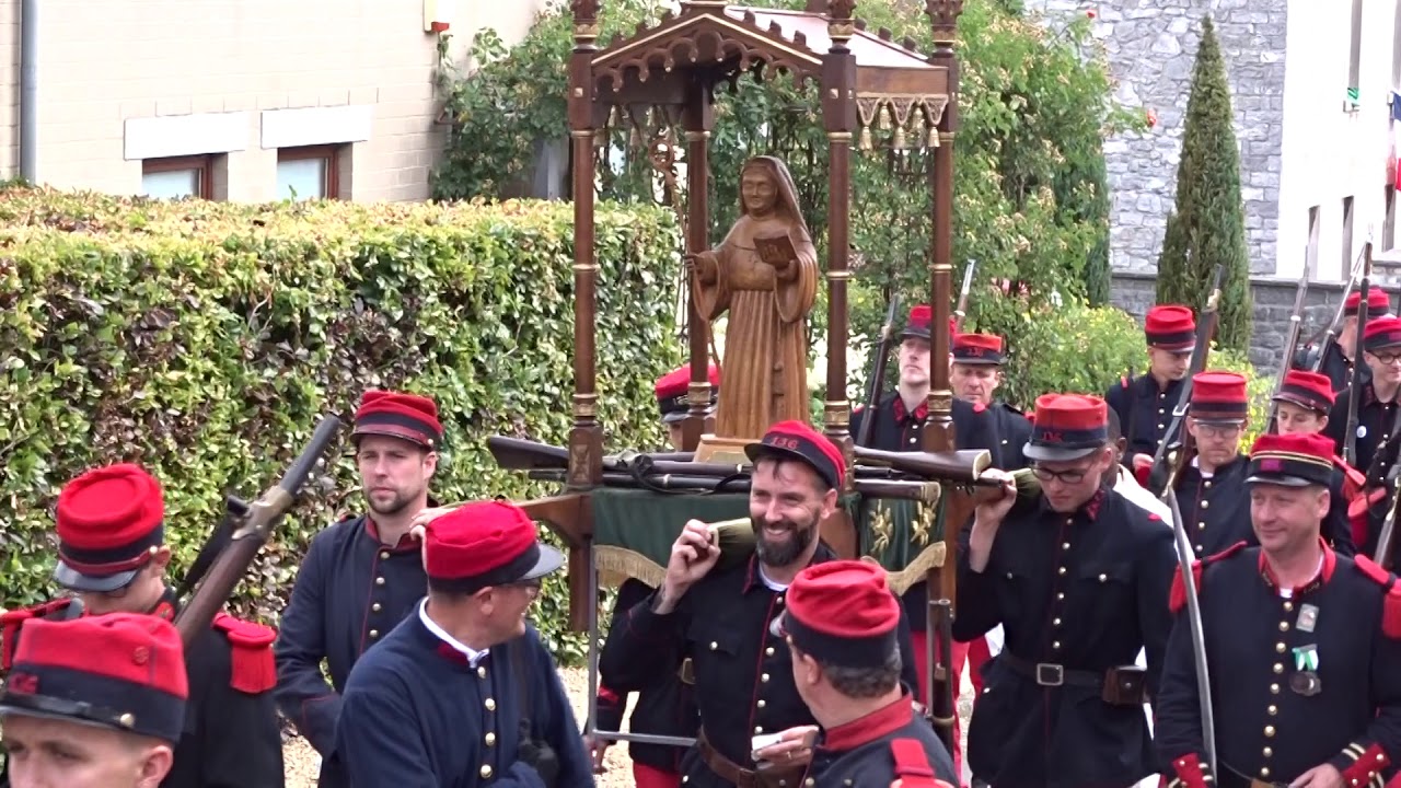 Marche Sainte Remfroid à Oret