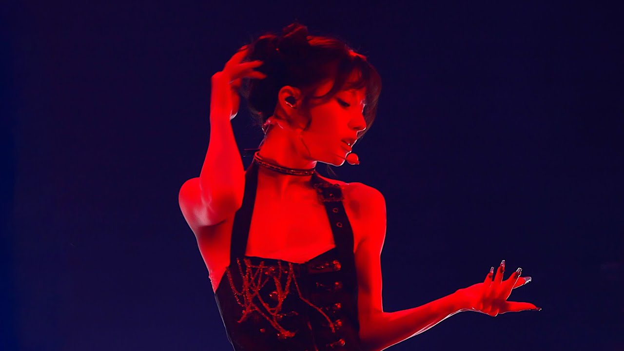 260208 ARTMS Grand Club Icarus DAY2 HeeJin 희진 'Red Light' cover.