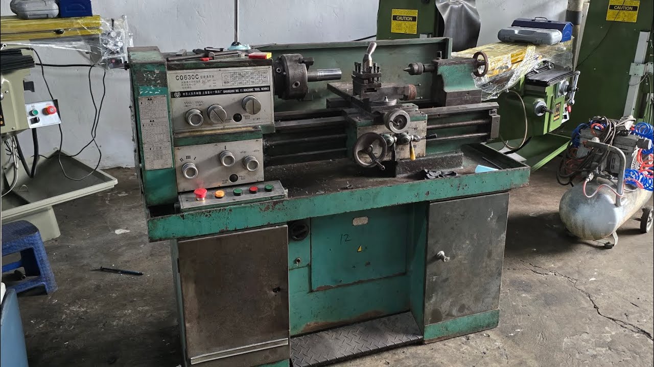 Mesin Bubut kecil Tipe Co630a / Hna Machinery Indonesia